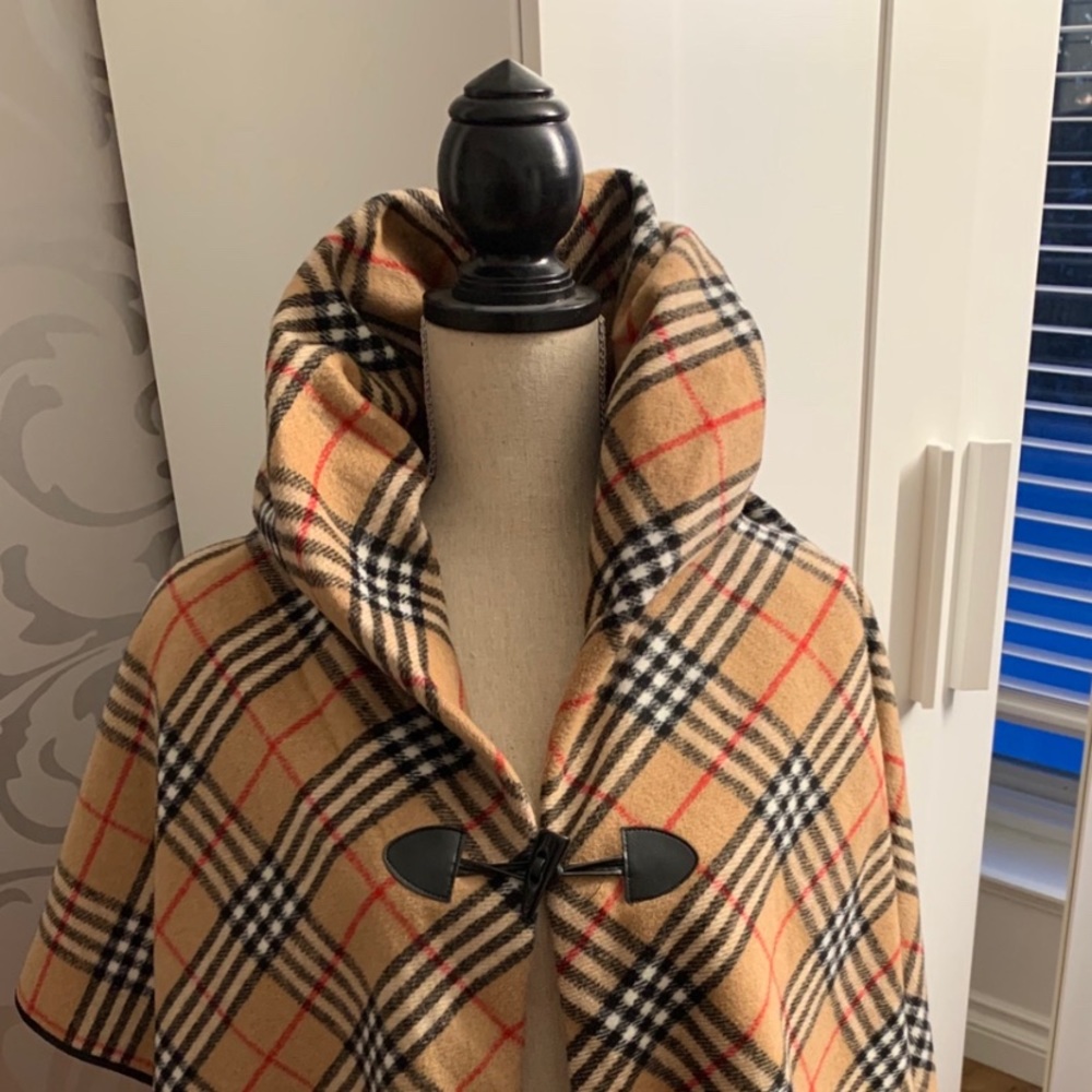 Sleeveless wrap